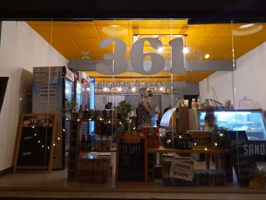 361 Picadas y Cervezas