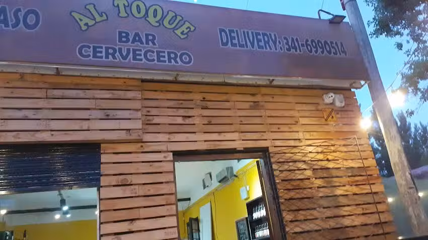 &ldquo;AL TOQUE&rdquo; Bar Cervecero