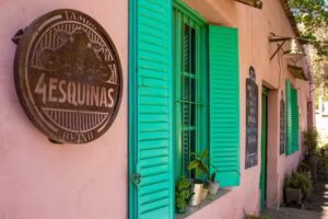 Almacén Cuatro Esquinas