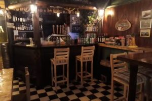 ALPATACO Resto-Bar Cervecería