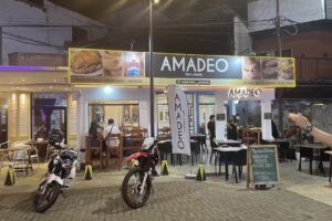 Amadeo Iguaz&uacute;