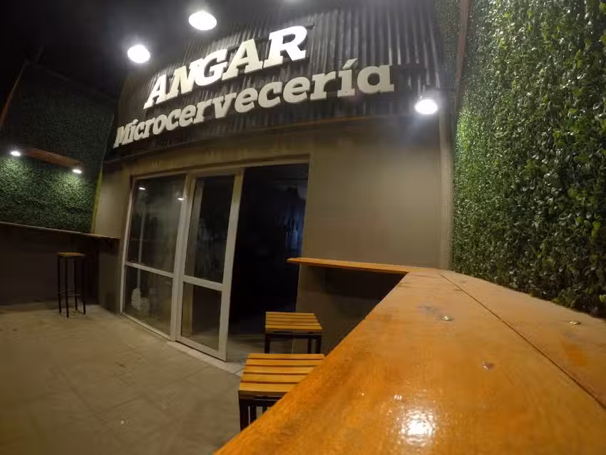 Angar Micro cervecer&iacute;a