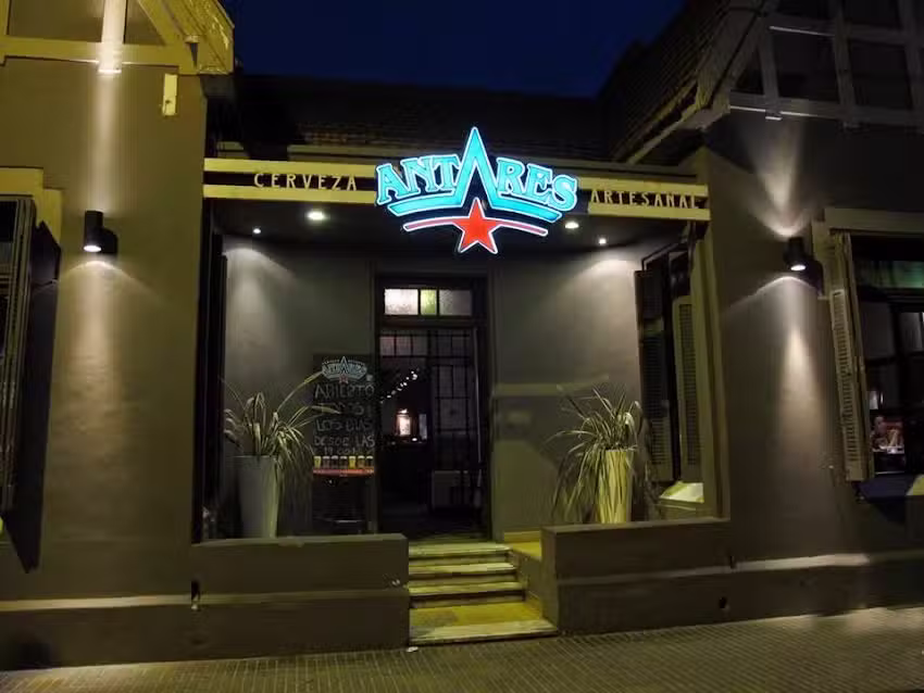 Antares Necochea