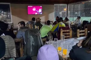 &Aacute;rea 5 Sport_bar