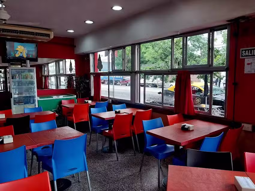 Arizona Bar Caf&eacute;