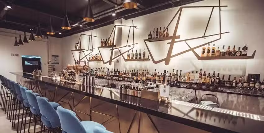 Art District Bar & Lounge