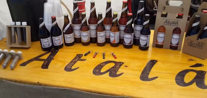 Atal&aacute;. Cerveza artesanal