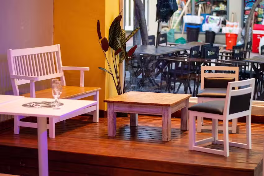 ATIPICO | Lounge Bar