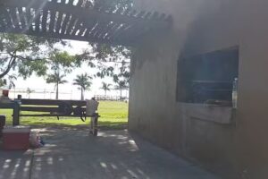 Bah&iacute;a parrilla