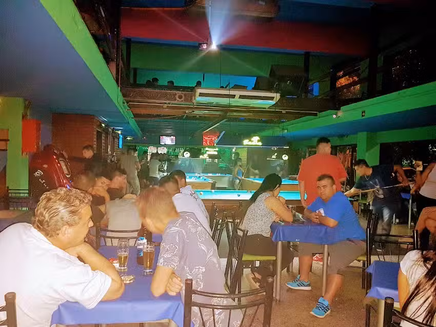 Bah&iacute;a Pool Bar Caf&eacute;