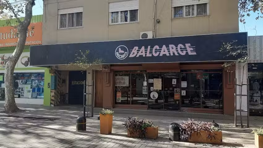 Balcarce Caf&eacute; VM