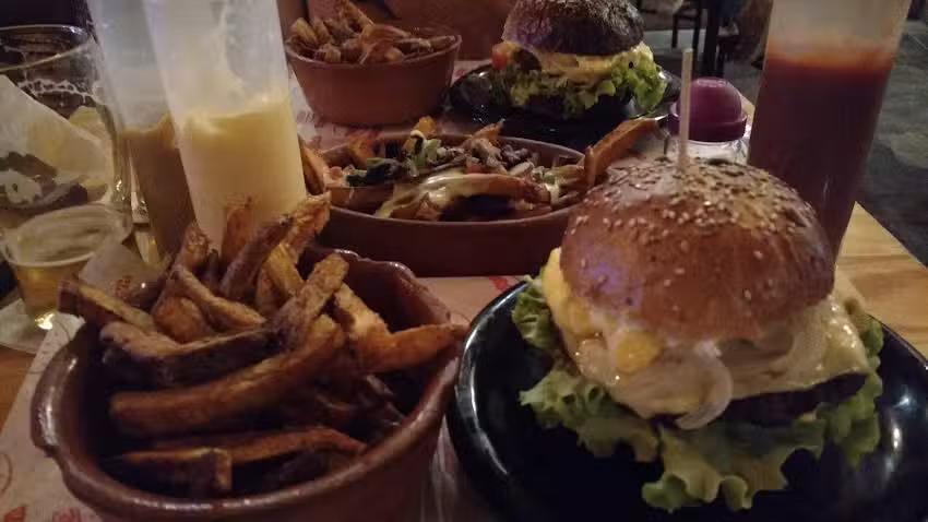 Bangkok cervecer&iacute;a & hamburguesas gourmet