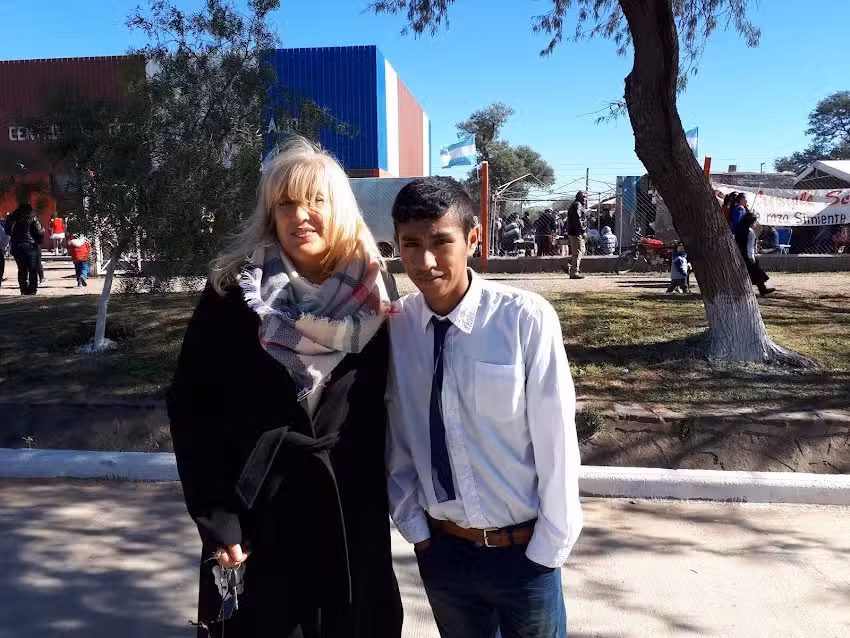 BAR &ndash; ALMAC&Eacute;N MARFA