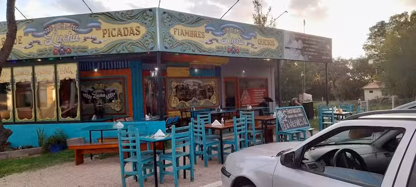 Bar &ndash; Cervecer&iacute;a &ndash; Fiambrer&iacute;a &ndash; Queser&iacute;a &ndash; Charcuter&iacute;a &ndash; Almac&eacute;n &ndash; Productos Regionales