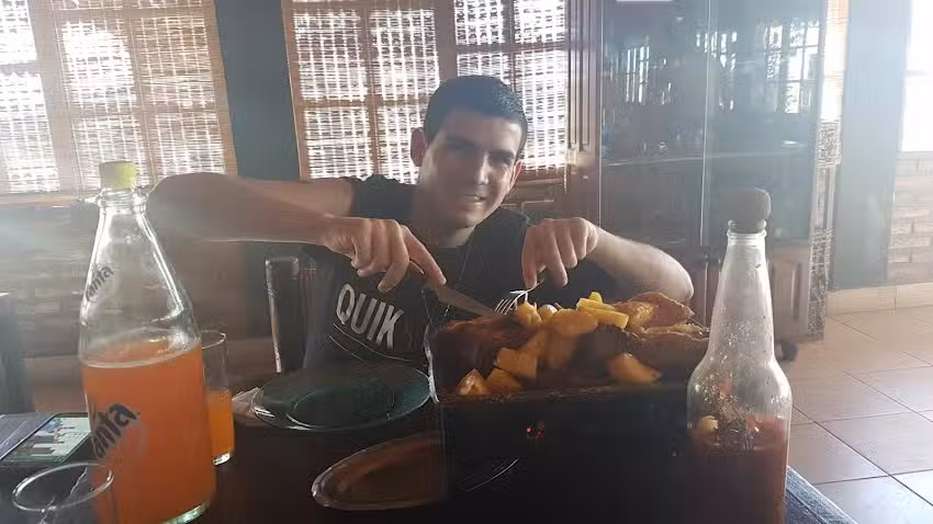 Bar Comedor De Roberto Gonzaleiijbbbghghs