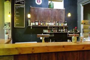 Bar la vieja escuela