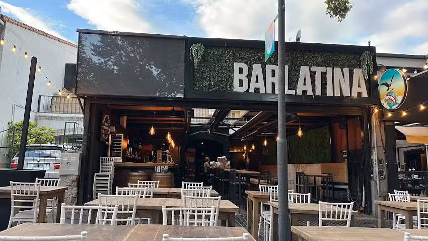Bar Latina