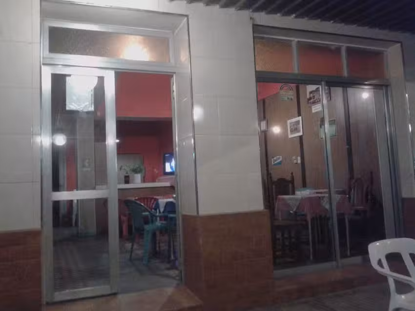 Bar y Confiter&iacute;a Carlitos One