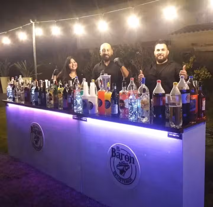 Barra m&oacute;vil el bar&oacute;n de los tragos