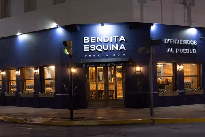 Bendita Esquina