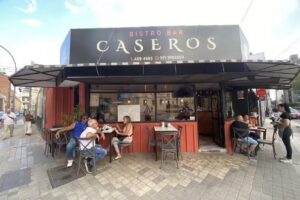 Bistro Bar Caseros