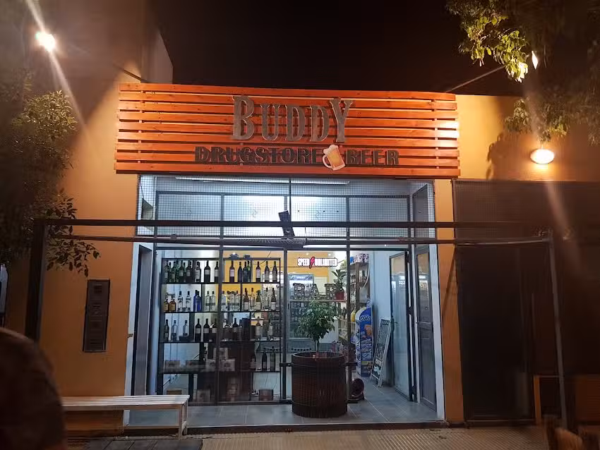 BUDDY Drugstore & Beer