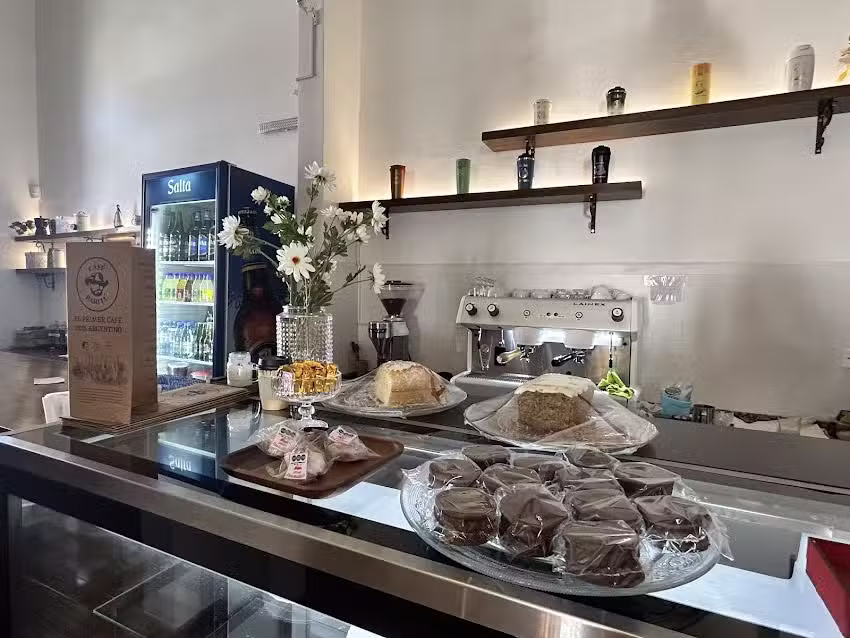 CAF&Eacute; BARIT&Uacute;