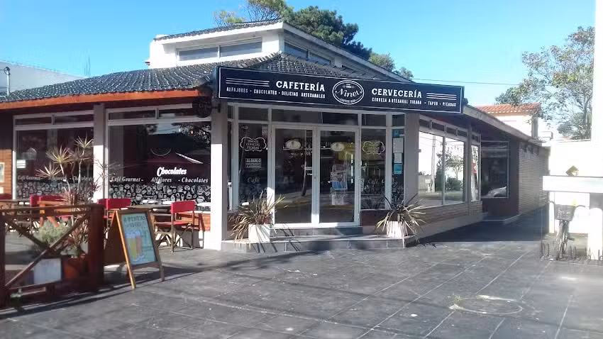 Cafeter&iacute;a Resto Bar Ninet