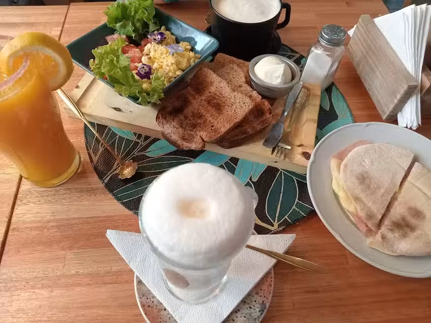 Cala Cocina Caf&eacute;