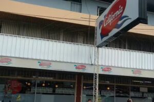 California Supermercados &ndash; Local 2