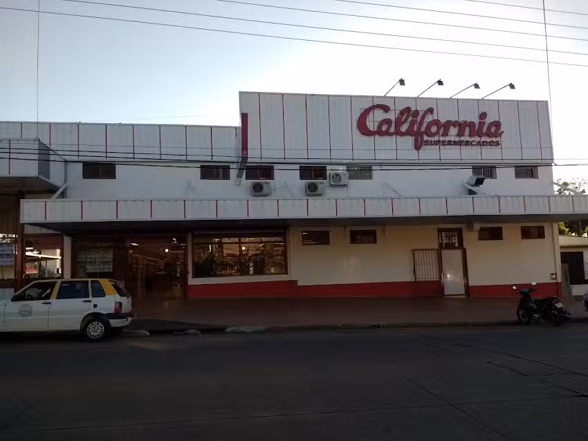 California Supermercados &ndash; Local 7