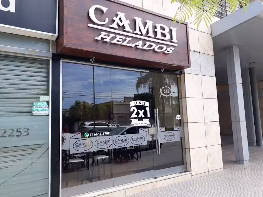 Cambi helados & caf&eacute;