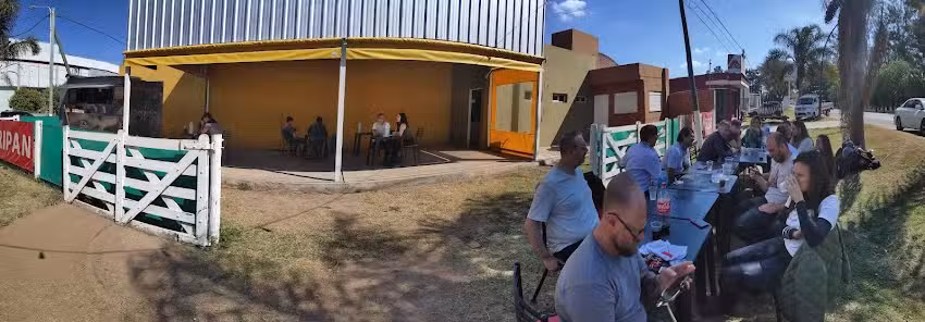 Carri Bar &ldquo;Al Paso&rdquo; Food Truck