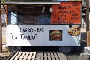 CarroBar la Familia