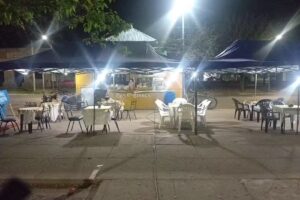 Casa blanca ( carro bar) plaza san martin