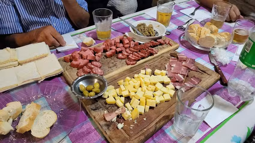 Casa De Marini Patio Cervecero