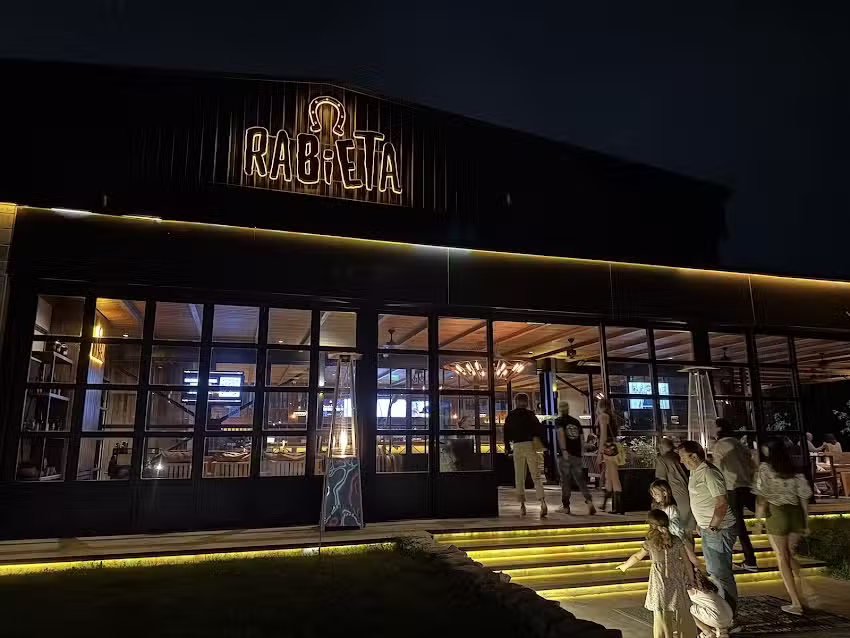 Casa Rabieta (Pilar)