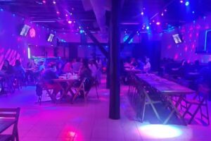 Catalina &ldquo;Disco Bar & Beer&rdquo;