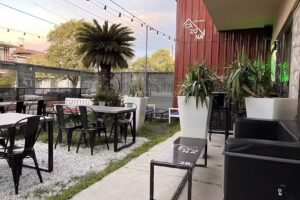 Cazona Bar | Rest&oacute;