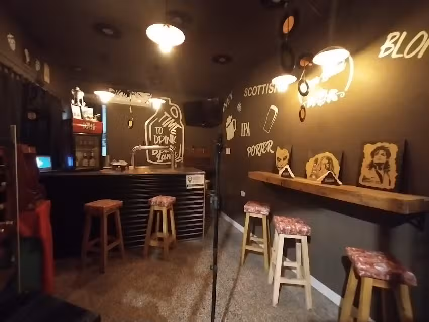 Cervecer&iacute;a Beer Land