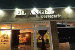 Cervecer&iacute;a El Angel