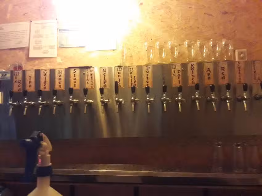 Cervecer&iacute;a Kluppelberg