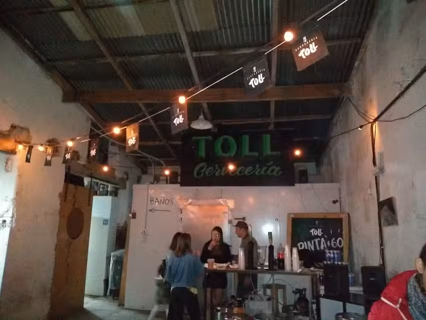 Cervecer&iacute;a Toll