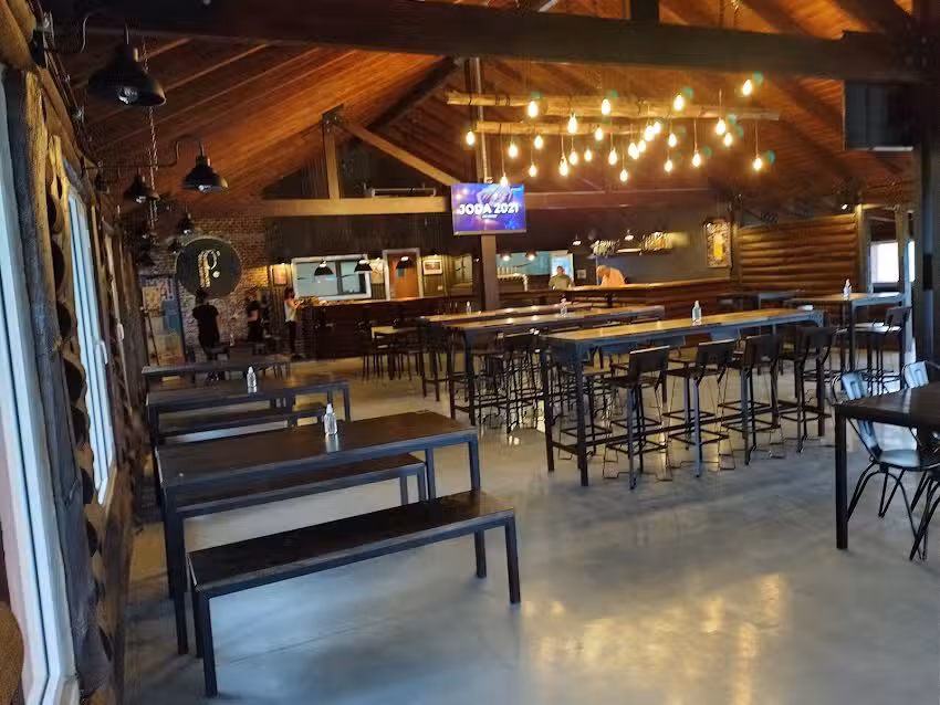 Cerveceria y bar Punto Final