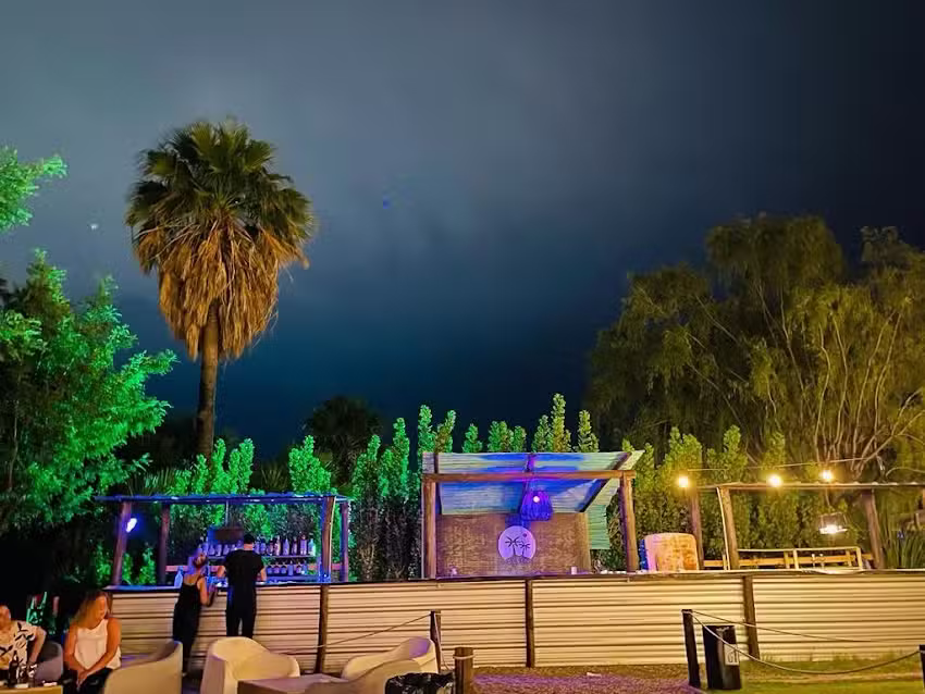 Chill Out Summer bar