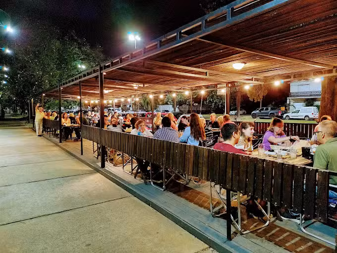 Choper&iacute;a Junger Deutscher (Joven Aleman)