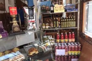 CL&Aacute;SICO CAF&Eacute;-BAR