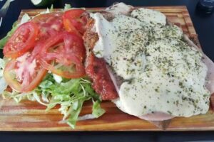 Club Coffee Drugstore De La Milanesa 24hs