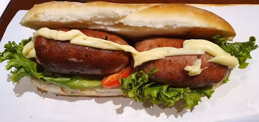 Club Pedernera &ndash; Restobar & Disco