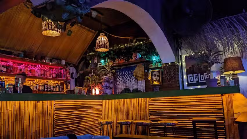 Cocoloco Bar